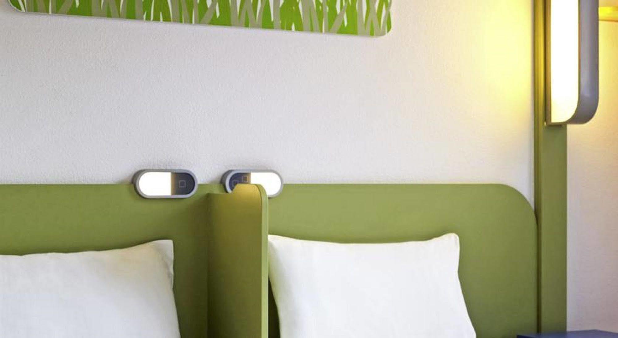 Ibis Budget - Porte De Bagnolet Exterior photo