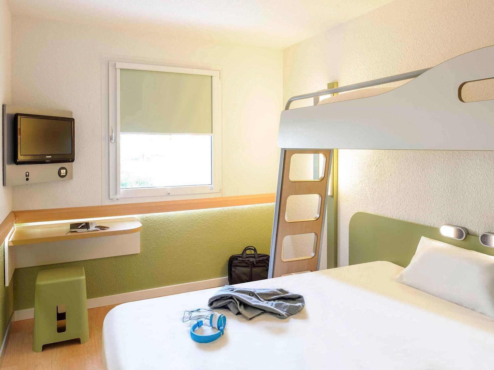 Ibis Budget - Porte De Bagnolet Exterior photo